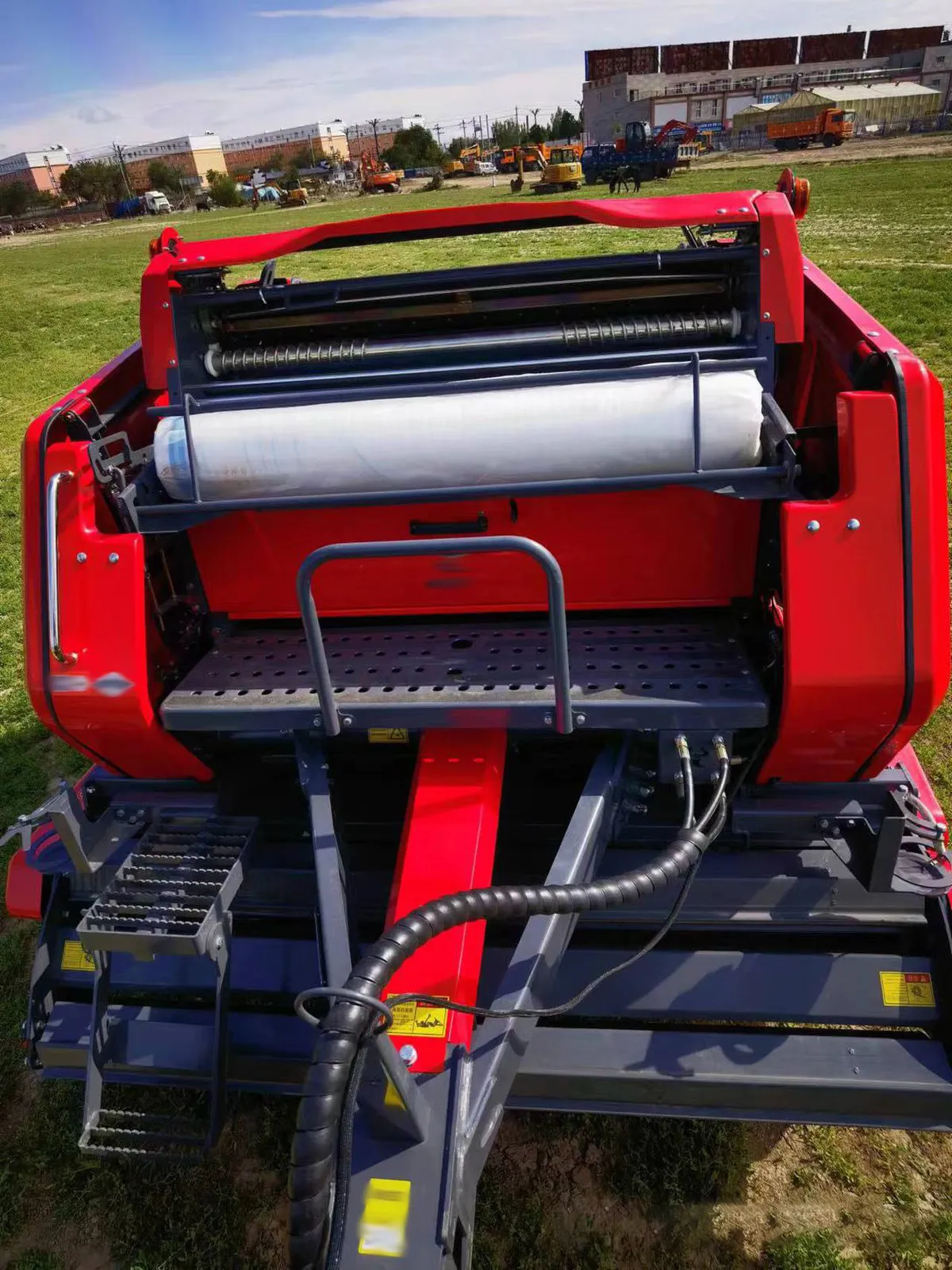 Round Hay Baler Applications